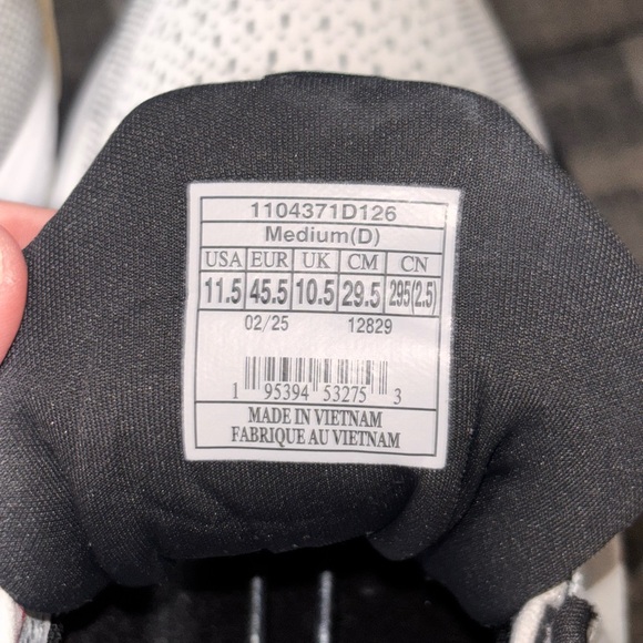 Brooks Adrenaline GTS 24 running shoes SZ 11.5 - Picture 15 of 15